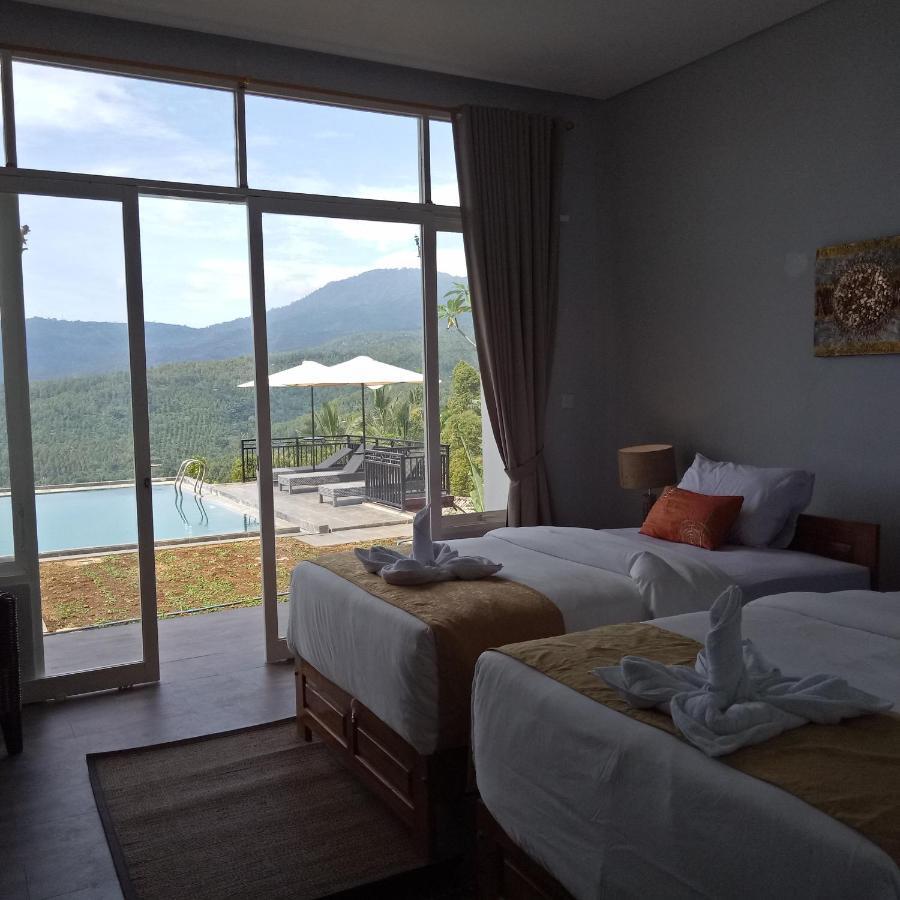 Atres Sari Resort Munduk Exterior foto